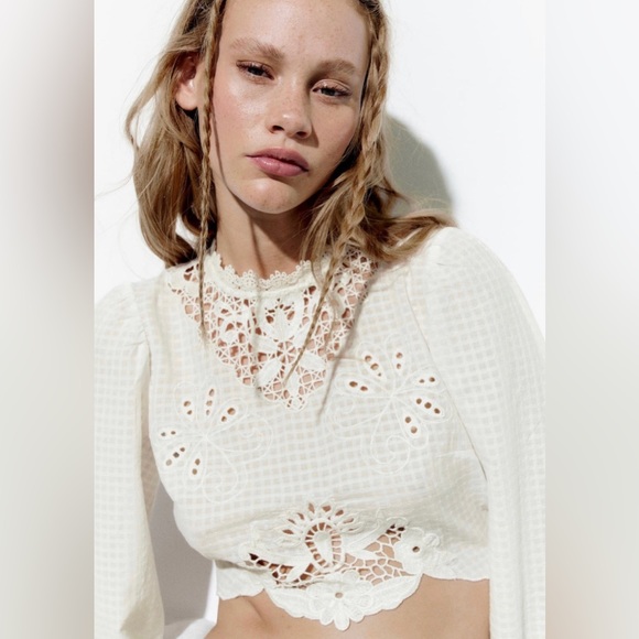 Zara Embroidered Top - Picture 4 of 4